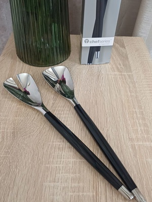 Tupperware serving spatula set new