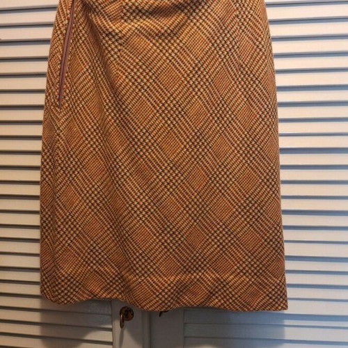 Wool skirt like new, brown and orange, size S