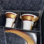 Official tea set like new