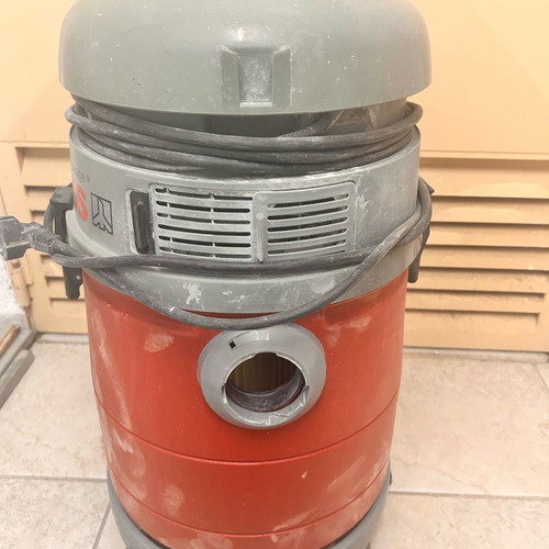Grinding machine dust collector with pole and Flex vacuum used