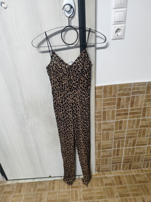 Women's leopard print jumpsuit with straps