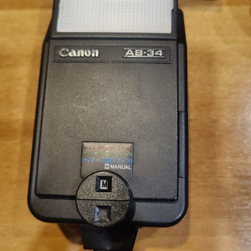 Canon F-1 vintage camera like new with flash and lens