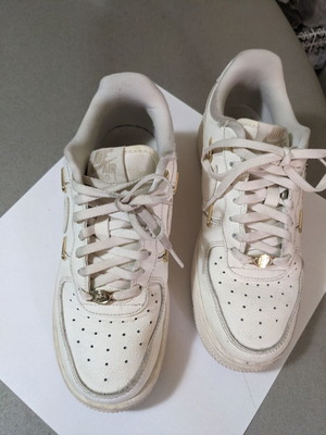 Nike Air Force 1 '07 LX women's sneakers, sail metallic gold, size 36