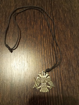 AEK pendant used