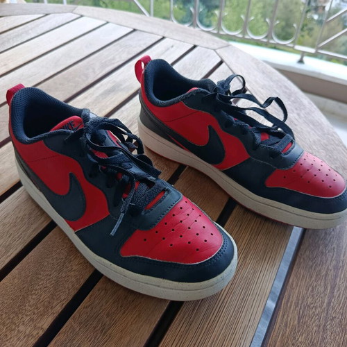Nike Court Borough Low Recraft size 40 like new, red-black-white