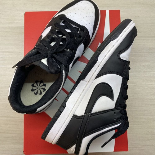 Nike Dunk Low Panda sneakers like new, size 38, black and white