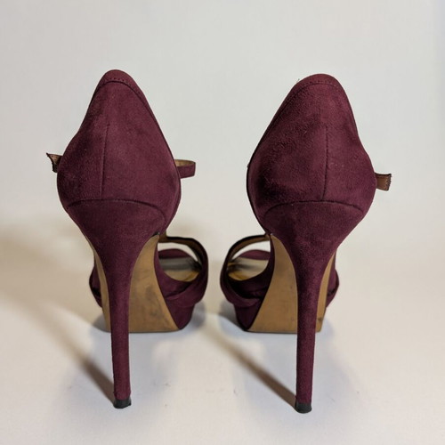 Burgundy Zara sandals used, size 37