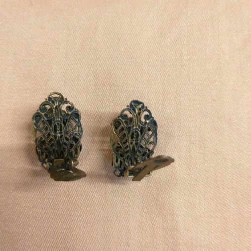 Vintage bronze earrings with green stone used