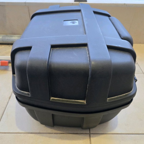 Motorcycle suitcase Luxury Box used, 47 liters