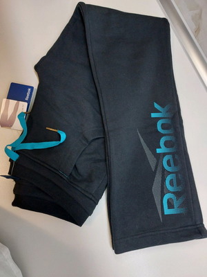 Reebok tracksuit new with tag, straight fit, size S