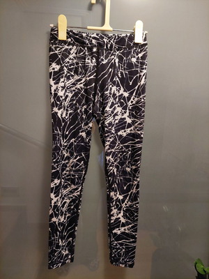 Gsa leggings used, black and white sports, push up
