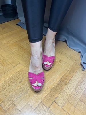 Marcela Yil platforms like new, fuchsia leather, size 39