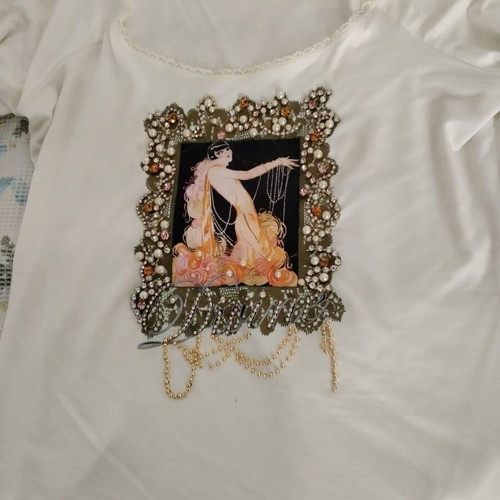 Blouses like new, pack of 2 with bead embroidery and retro photo