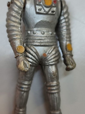 Astronaut Soldier Used, Missing Helmet