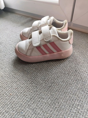 Adidas Grand Court αθλητικά μεταχειρισμένα, νούμερο 25, άσπρο ροζ