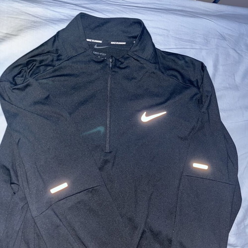 Nike running Dri-FIT Element men's shirt size L like new, black