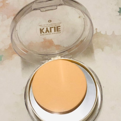 Kylie Compact 3 in 1 like new