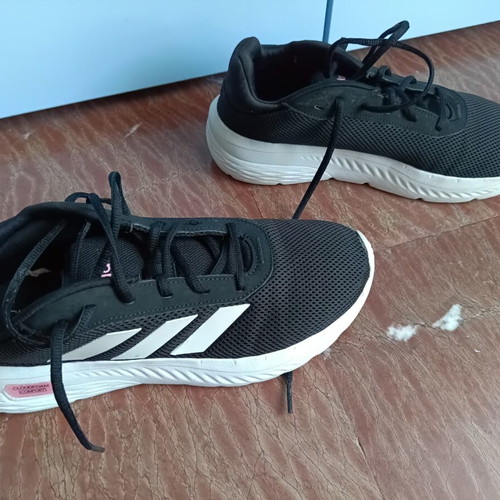 Adidas Cloud Foam Comfort sneakers size 42 like new black