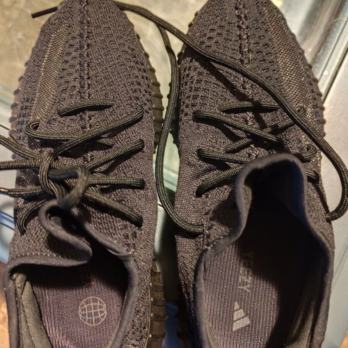 Adidas Yeezy 350 V2 sneakers, size 42.5, black