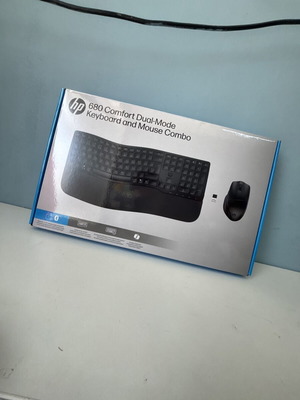 HP Comfort 680 Wireless Keyboard and Mouse Set new, Bluetooth and 2.4GHz