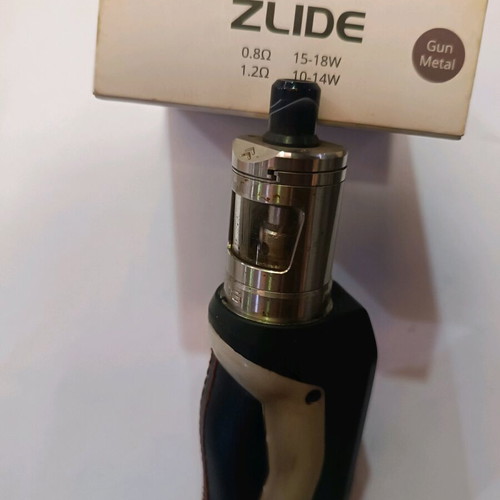 Geep Vape Aegis with Innokin Zlide electronic cigarette like new