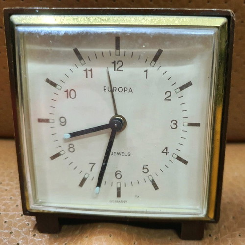 Europa table clock used, alarm clock, 7cm diameter