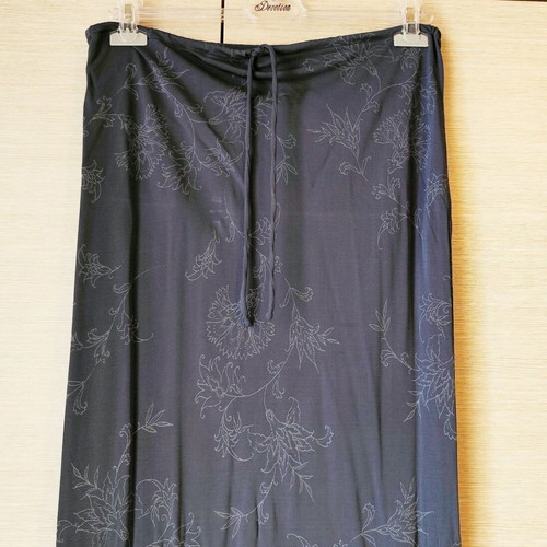Maxi skirt Banana Republic from rayon like new, gray, size S