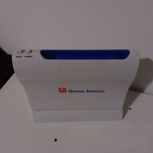 Game Station console with 150+ games