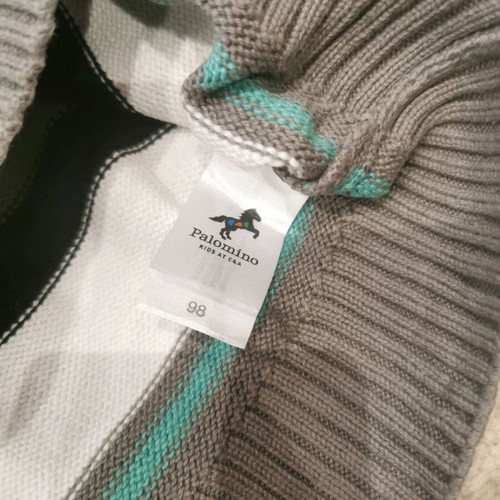 Knitted sweater for boy size 98 like new