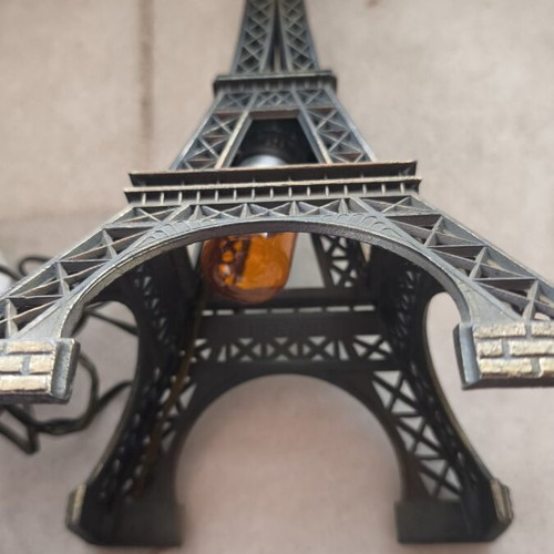 Eiffel Tower decorative item used