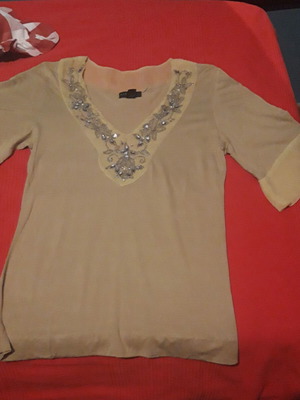 Zara thin summer blouse like new, pistachio green, embroidered bust