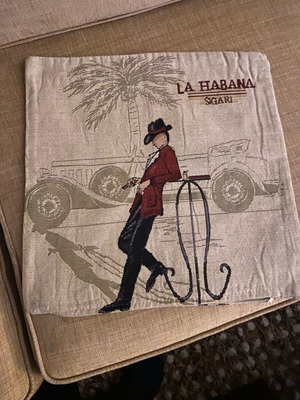 Калъф за възглавница като нов 45x45 само калъфът