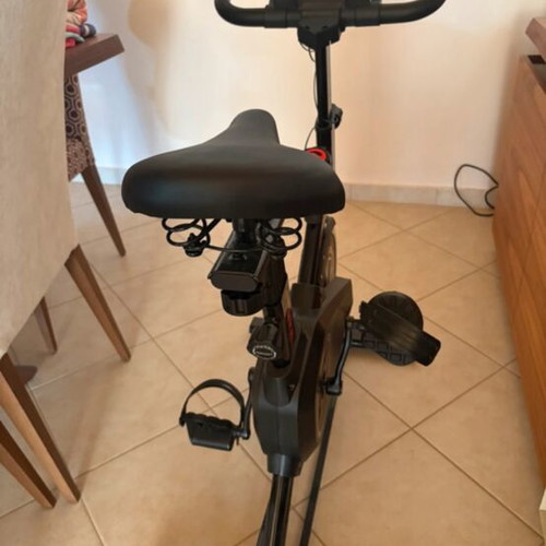 Stationary bike like new