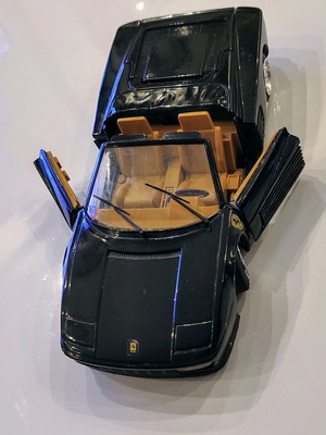 Revell Ferrari Testarossa 1988 1/24 σαν καινούργιο