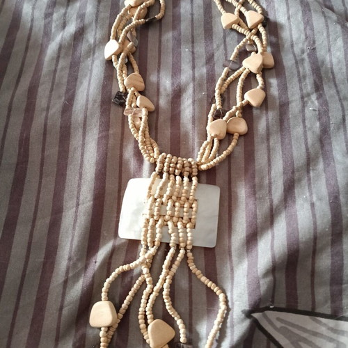 Summer necklace like new, beige