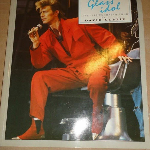 David Bowie 11 old books and magazines like new