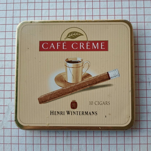 Henri Wintermans collectible metal box for cigars used