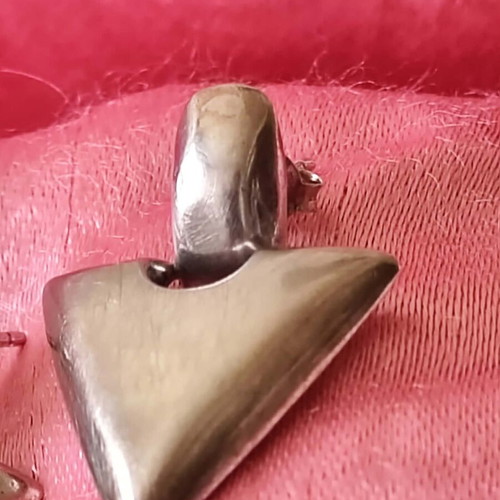 Silver 925 stud earrings used, triangular vintage style