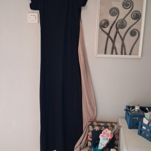 Petit Boutik elastic dress S/M like new, black and beige