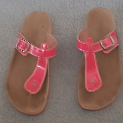 Women's slippers size 38 used, coral color