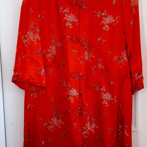 Satin robe imported size L like new, red