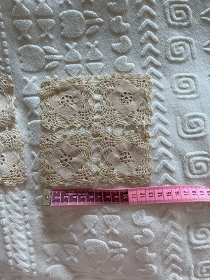 Table linens set like new