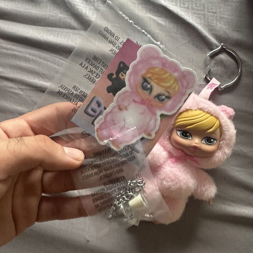 Bratz Bratziez Iconz Seriez Blind Box Cloe