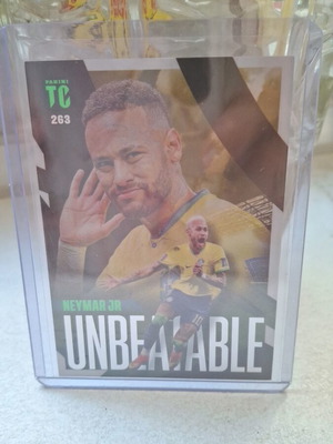Neymar Jr Unbeatable Panini Top Class card