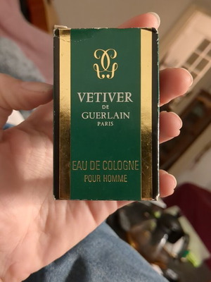 Vetiver de Guerlain Paris Eau de Cologne like new, collectible tester 4ml