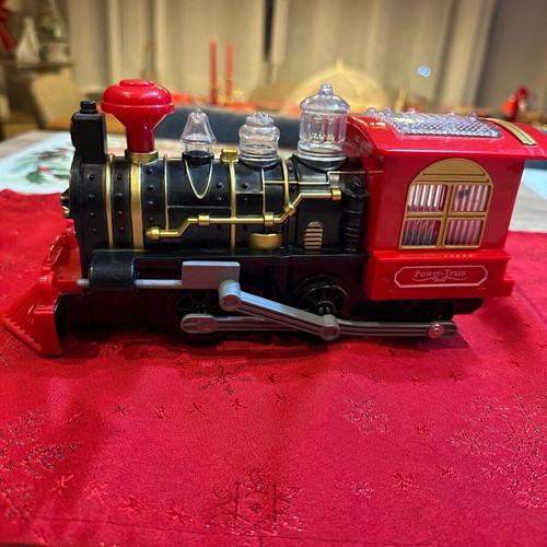 Steam train with sounds used, battery operated