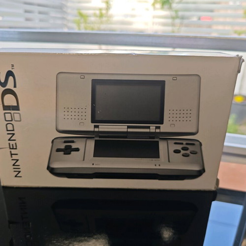 Nintendo DS (2004) used with defect, original Japanese box