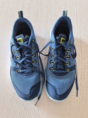 Nike Free running shoes, size 42, multicolor