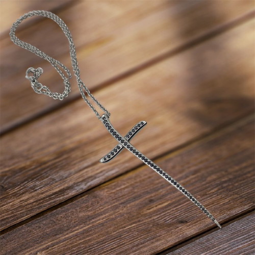 Gavello cross chain 18k used with black diamonds