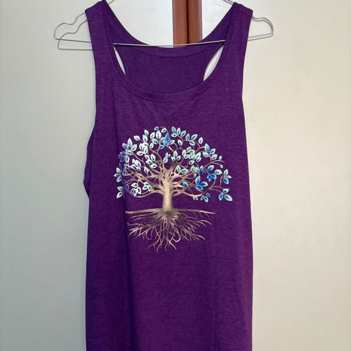 Sleeveless purple t-shirt M with tree of life print like new
